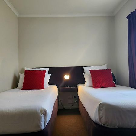 B-Ks Premier Motel Palmerston North Esterno foto