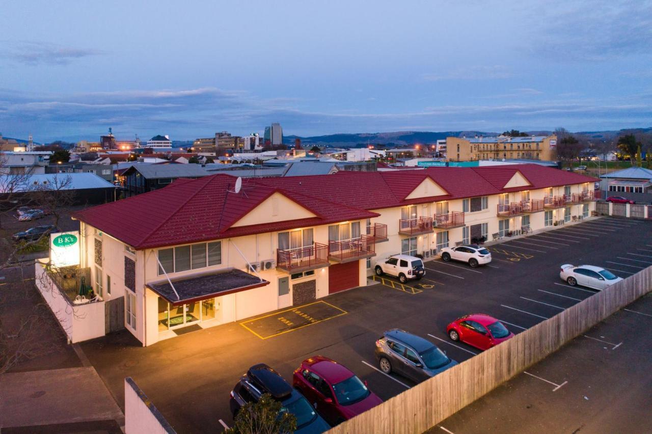 B-Ks Premier Motel Palmerston North Esterno foto